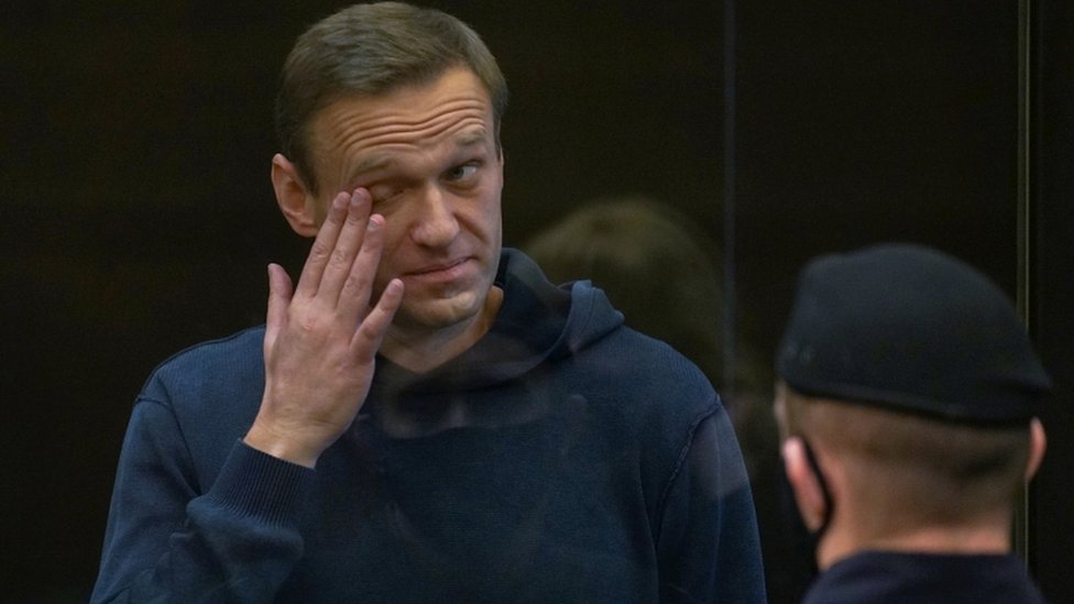 Opositor ruso Navalny es acusado de nuevo delito que puede prolongar su encarcelamiento