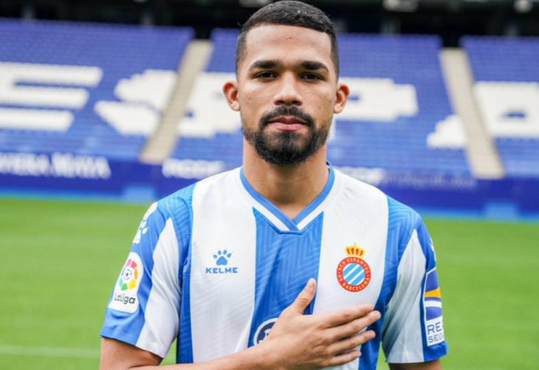 Yangel Herrera fue presentado como nuevo jugador del RCD Espanyol de Barcelona