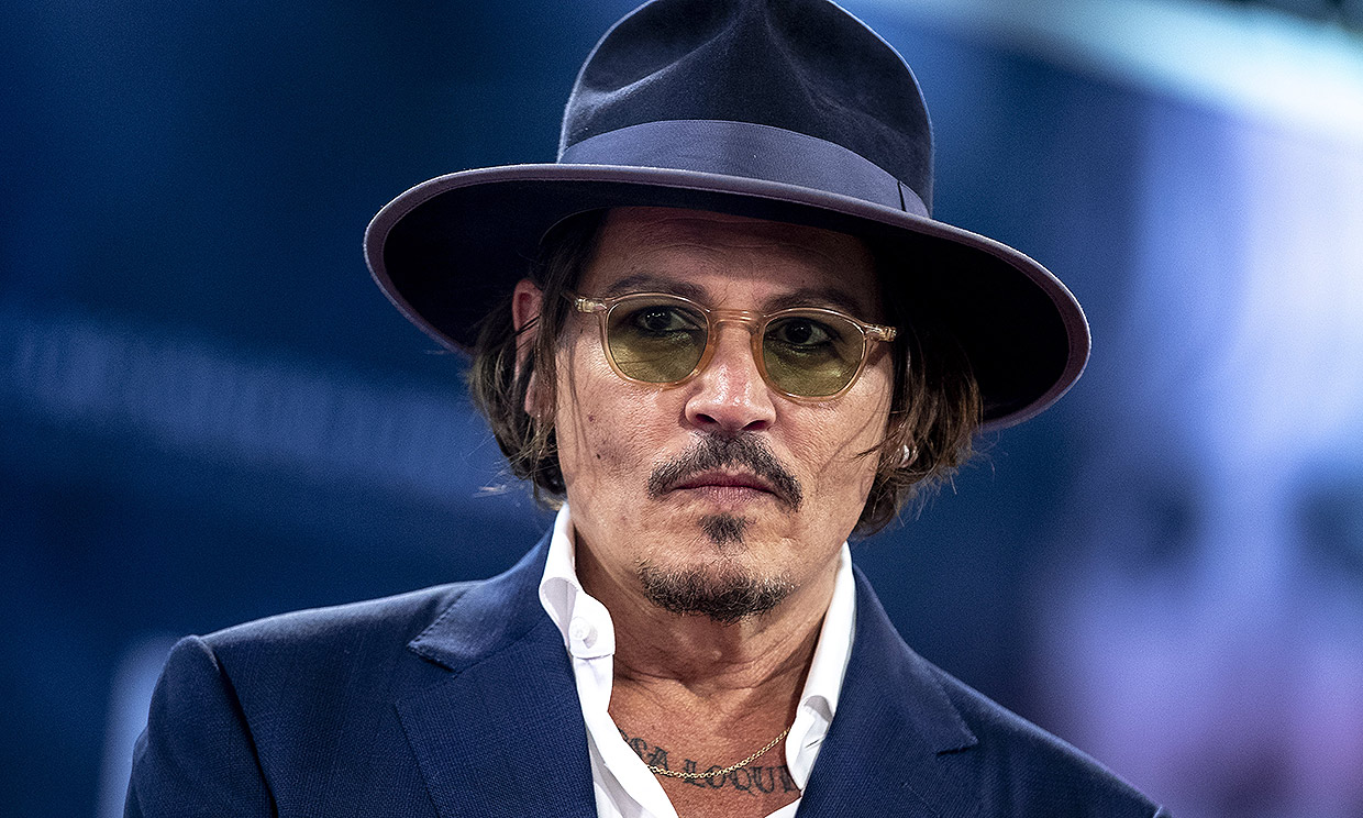 Por problemas financieros: Johnny Depp está desesperado por regresar a Disney