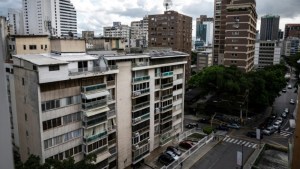 Cash is king in Venezuela property market as loans elude would-be buyers