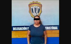 Detuvieron a mujer en Táchira que golpeó a un anciano por robar una compota