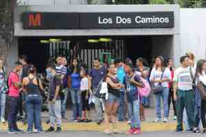 Estación Los Dos Caminos del Metro de Caracas registra una nueva humareda este #15Oct (VIDEO)