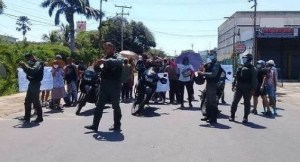 En Corpoelec no les paran: Vecinos salen a protestar por falta de electricidad en Ciudad Bolívar