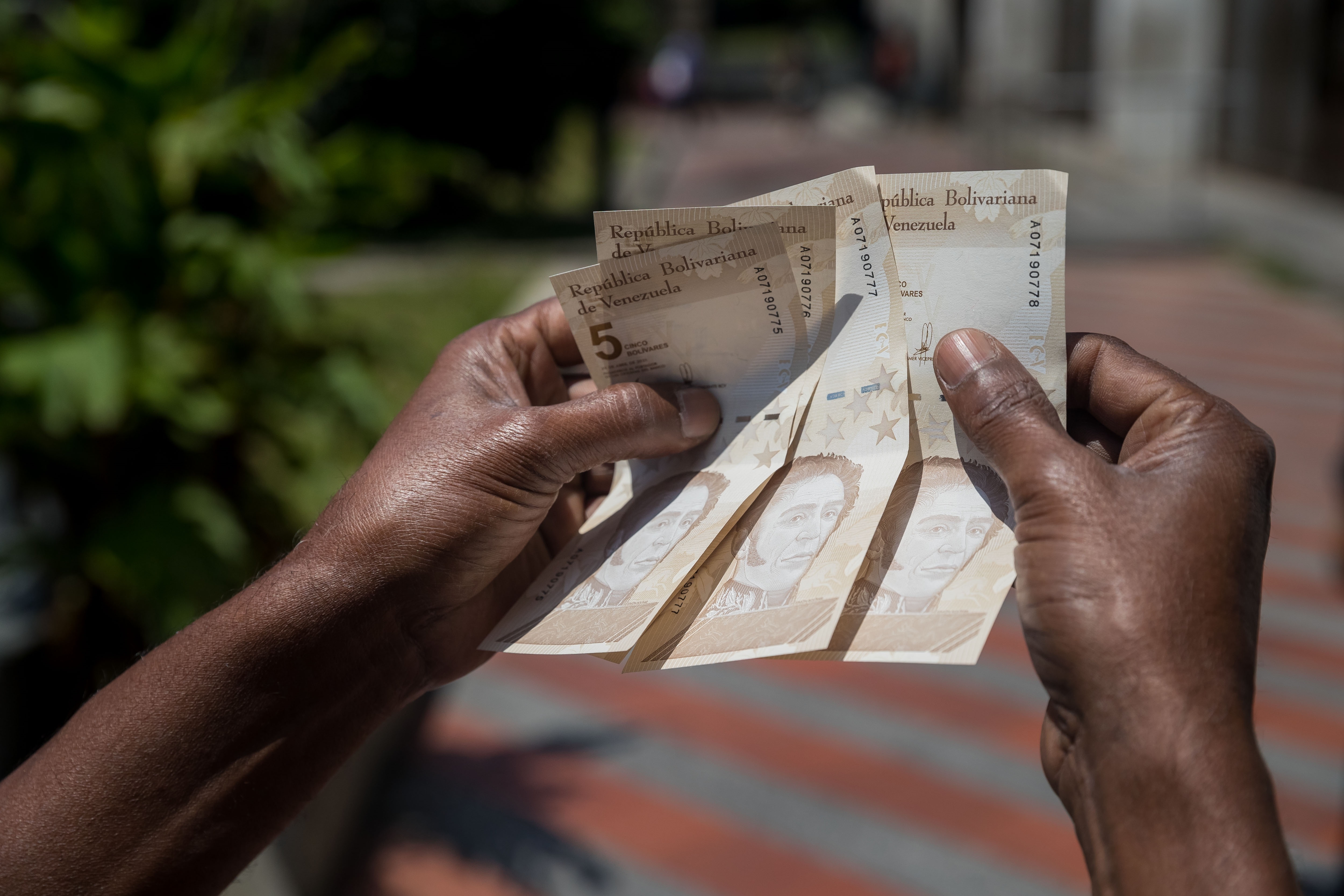 El Bolívar Digital cumple un mes de circulación como desconocido para la mayoría de venezolanos