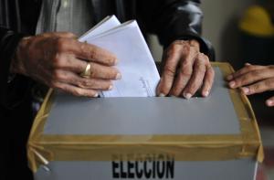 Inician las elecciones generales en Honduras bajo medidas sanitarias por el Covid-19