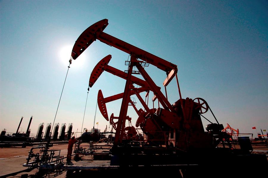 La Opep+ se reúne bajo crecientes presiones para subir la oferta de petróleo