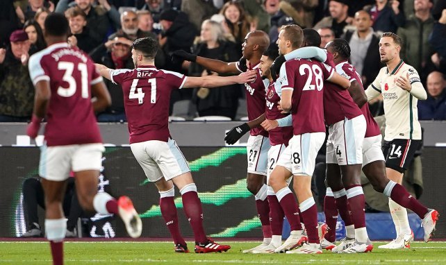 West Ham dio la sorpresa al cortar el invicto del Liverpool