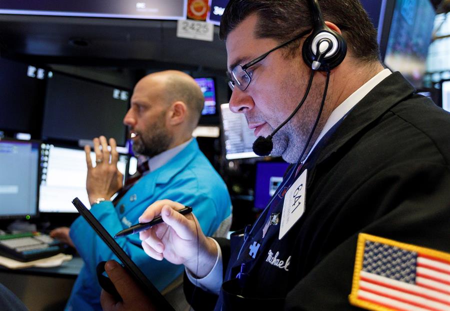 Wall Street abre en negativo y el Dow Jones baja un 1,18 %