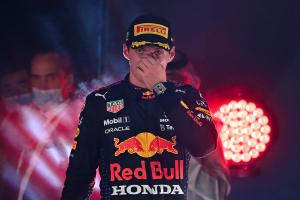 “No entiendo lo que pasó”, comentó Verstappen sobre polémico roce con Hamilton