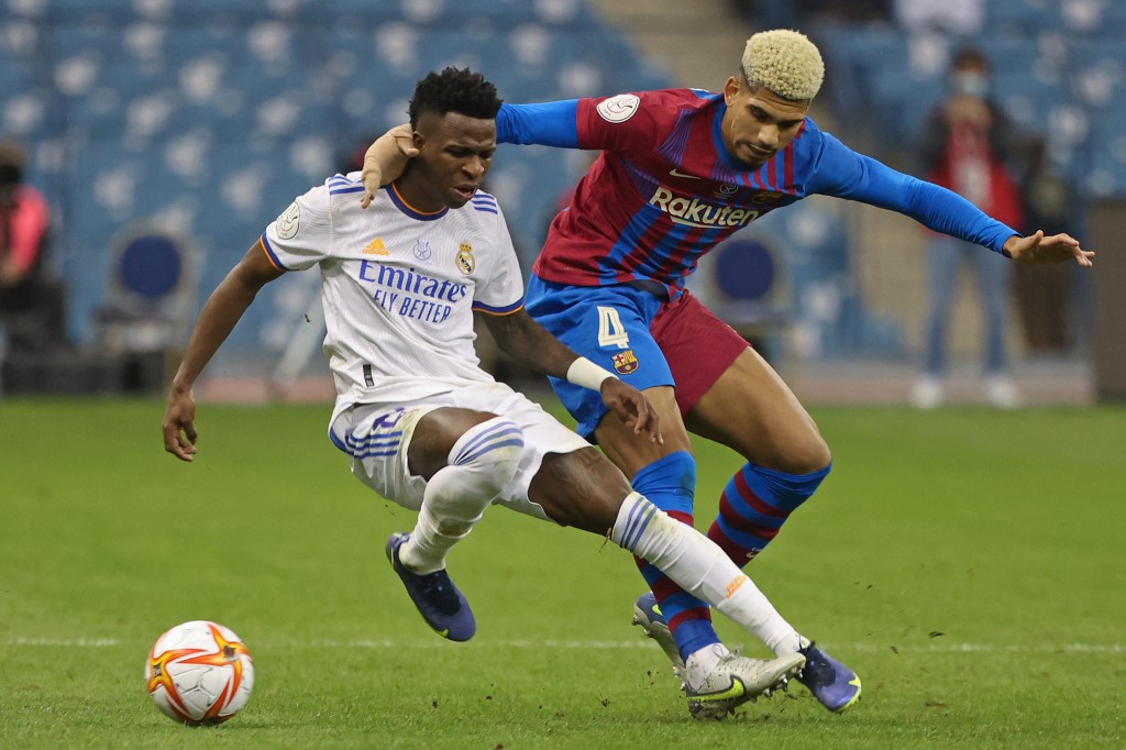 Barcelona y Real Madrid llevan la magia del clásico a Dallas