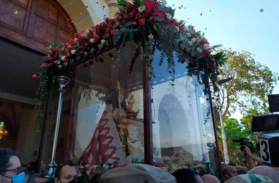 EN VIDEO: Así se vivió la salida de la Divina Pastora en el santuario de Santa Rosa este #14Ene