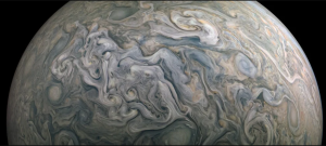 El misterio de los ciclones de Júpiter fue explicado gracias a la física de los océanos en la Tierra