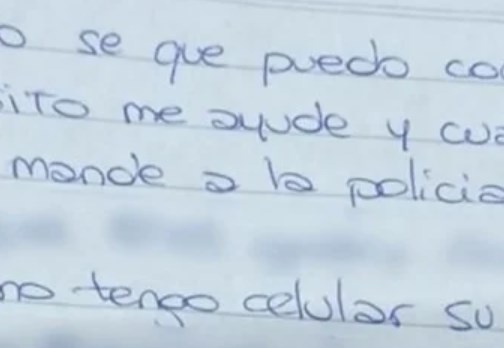 “Mi pareja me pega y no tengo celular”: Usó el cuaderno de su hijo para pedirle ayuda a la maestra