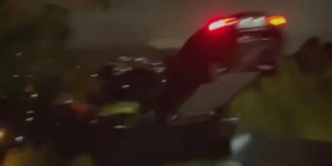 Tesla volador: Acrobacia mal ejecutada para TikTok por la que un conductor es buscado por la policía en EEUU