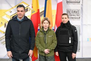Sánchez ratifica el apoyo de España a Ucrania a su llegada a Kiev