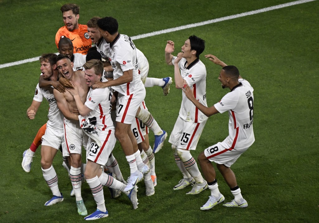 El Eintracht campeón de la Europa League tras superar en penales al Rangers