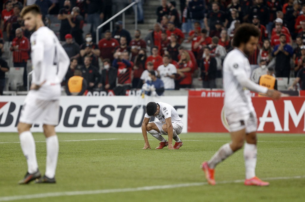 Paranaense aplastó al Caracas FC y lo dejó fuera de la Copa Libertadores