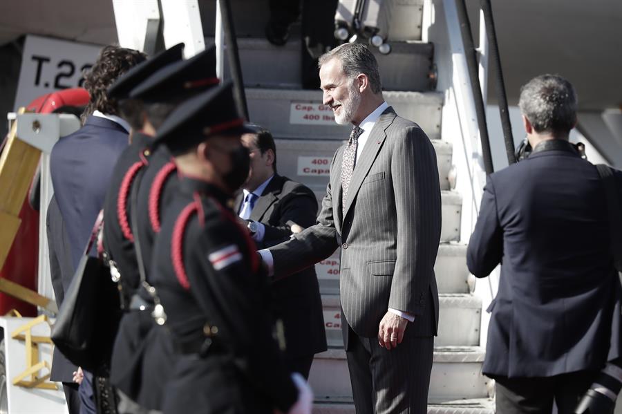 El rey Felipe VI llega a Costa Rica para participar en la investidura de Rodrigo Chaves