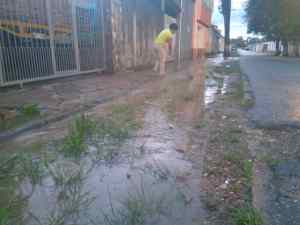 Llegada de lluvias evidencian la improvisación del chavismo con los drenajes en Bejuma