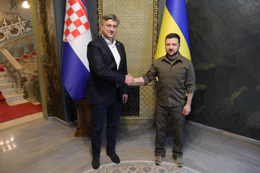 El primer ministro croata se reúne con Zelenski en una visita sorpresa a Kiev