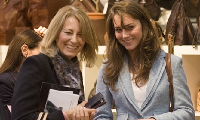 La madre de Kate Middleton quisiera pasar más tiempo con sus nietos reales