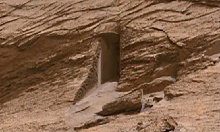 El impresionante VIDEO que revelaría una puerta secreta tallada en una montaña de Marte