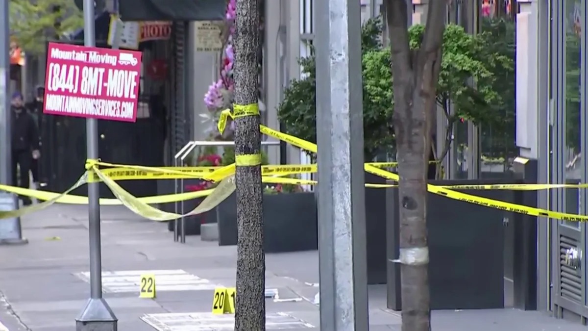 Terror en Nueva York: Sangrienta balacera dejó dos muertos en el centro de Manhattan