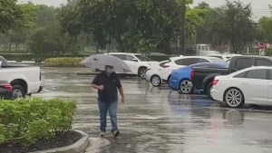 En constante alerta por posibles inundaciones para sectores de Miami-Dade y Broward