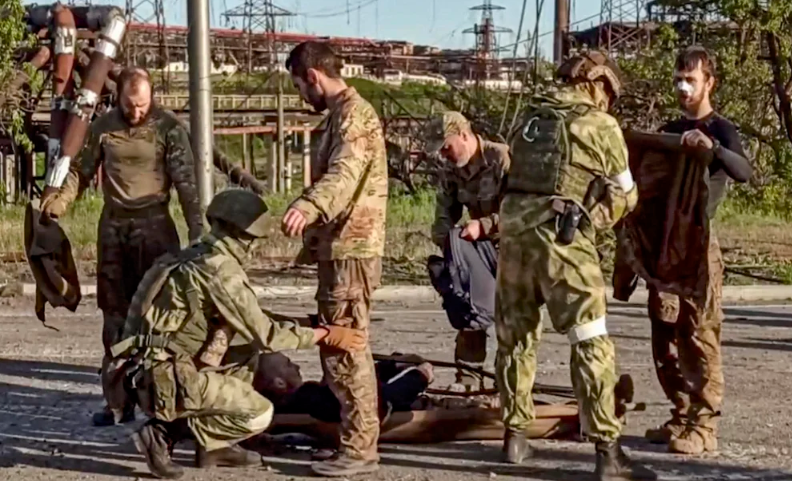 Ucrania anunció el mayor intercambio de prisioneros con Rusia para repatriar a 144 soldados