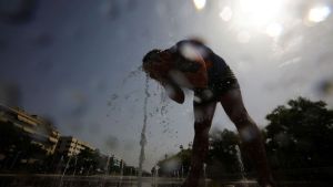 España, en alerta por calor extremo de día y noches en casi todo el país