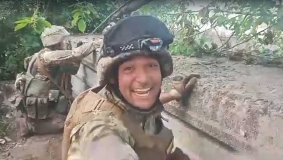 La triste historia del colombiano que se alistó en el Ejército de Ucrania y murió en medio de un ataque ruso