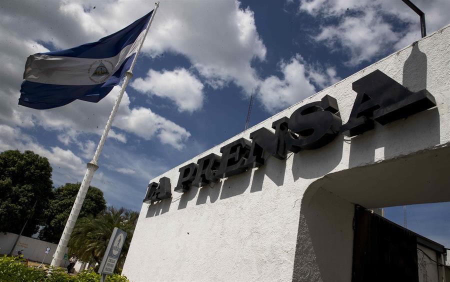 Juez dictó prisión para dos trabajadores de La Prensa de Nicaragua