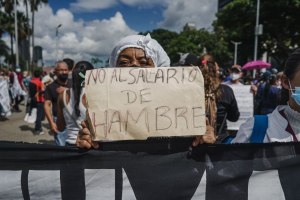 “Solo quieren mediocres para que defiendan su desastre”: Maestra se la cantó clarito a Maduro (VIDEO)