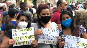 “Un robo”: denuncian retrasos en pagos a trabajadores universitarios en Venezuela