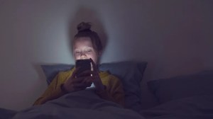 Los niños pierden casi una noche de sueño a la semana por culpa de las redes sociales