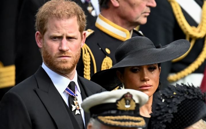 Por qué los hijos de Harry y Meghan no asistieron al funeral de Isabel II