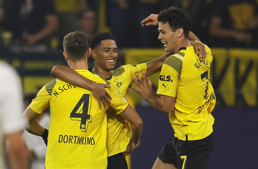 Borussia Dortmund no extrañó a Haaland y arrancó la Champions con victoria