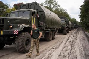 Rusia ataca represas para dificultar el avance ucraniano, según Reino Unido