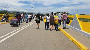 Piden que la frontera entre Colombia y Venezuela sea abierta las 24 horas
