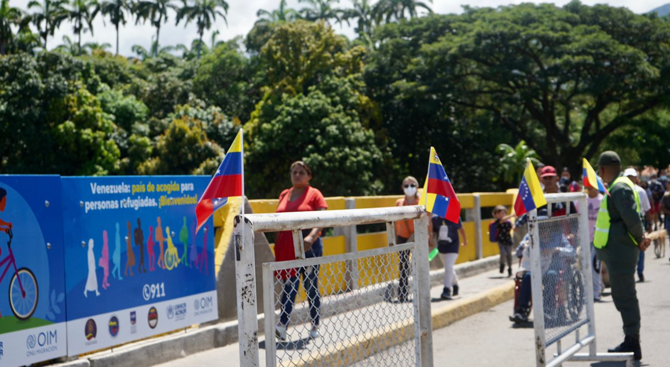 Ministro de transporte de Colombia se reunió con el chavismo cara a la reapertura fronteriza