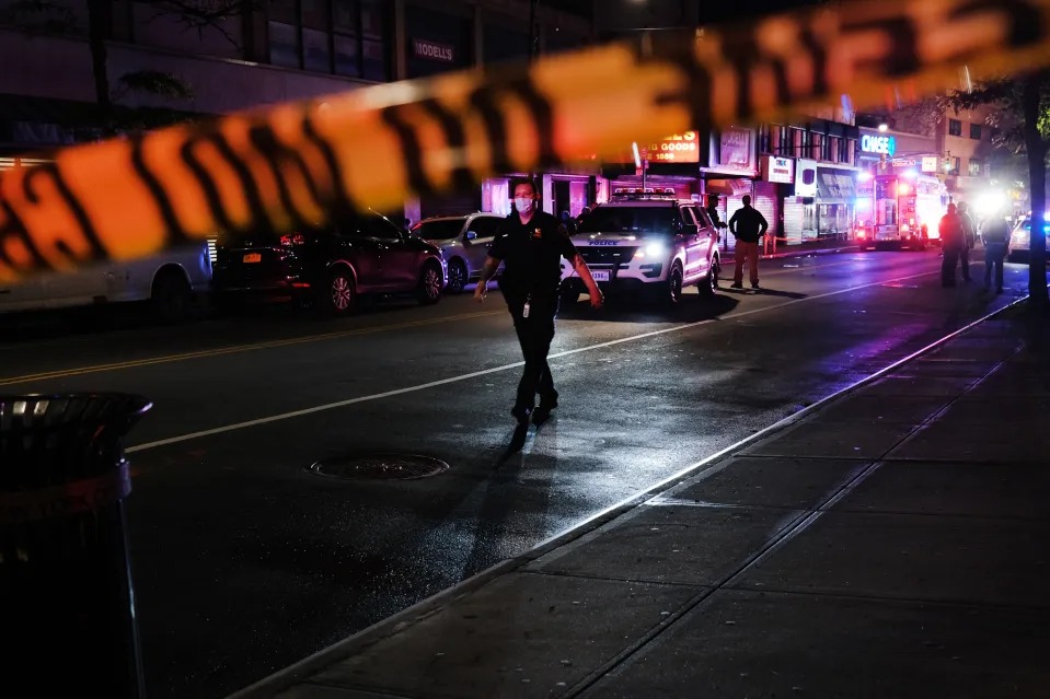 Embarazada recibió el impacto de una bala perdida tras tiroteo en Manhattan