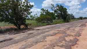 Las carreteras en Anzoátegui tienen más de 20 años abandonadas