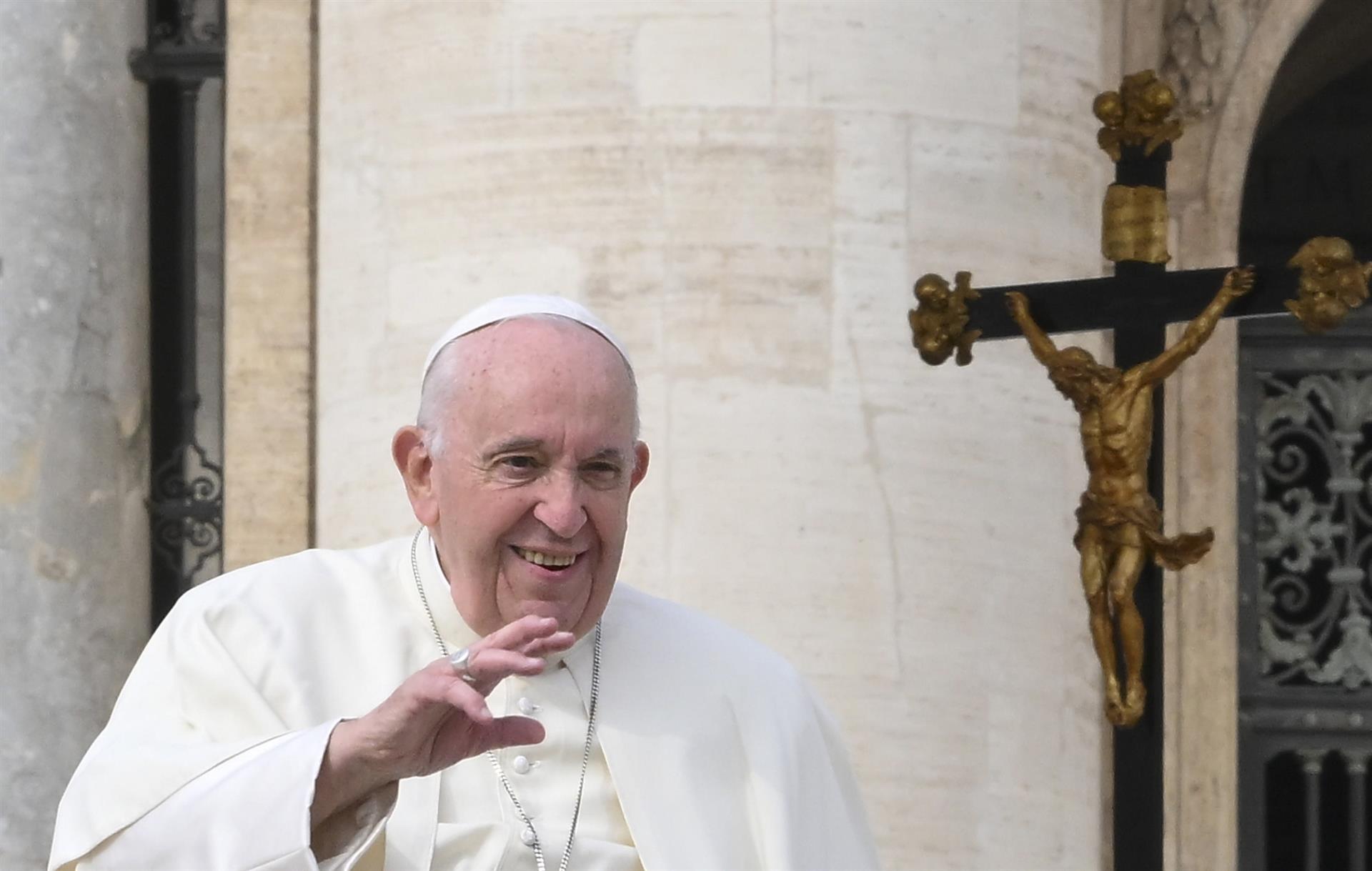 El papa Francisco pide el fin de la guerra en Ucrania y reconstruir la convivencia