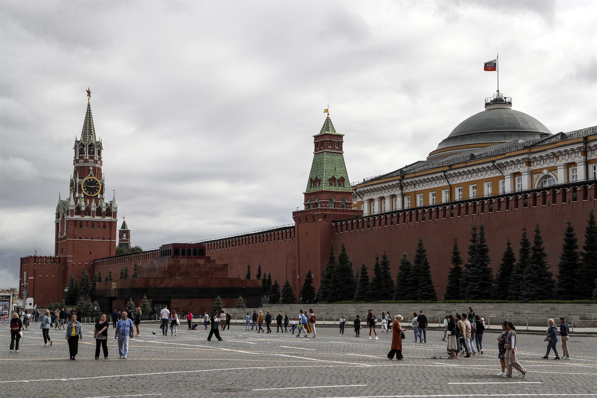 El Kremlin resta importancia al nuevo llamamiento de EEUU de abandonar Rusia