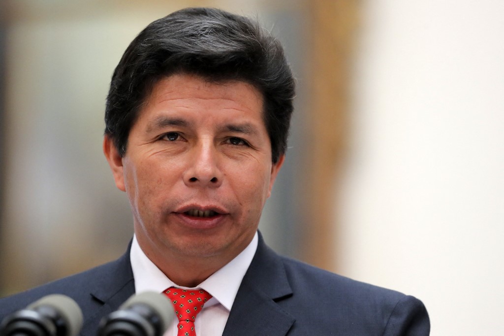 Detenidos tres generales en Perú por pagar para ascender, un caso que salpica a Pedro Castillo