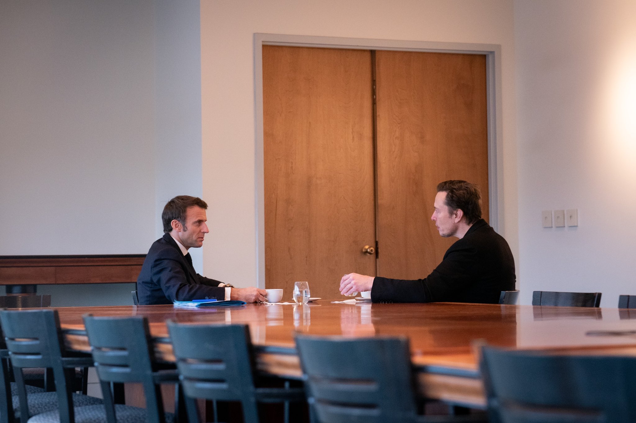 Macron y Musk se reunieron y conversaron sobre el contenido Twitter “de forma clara y sincera”