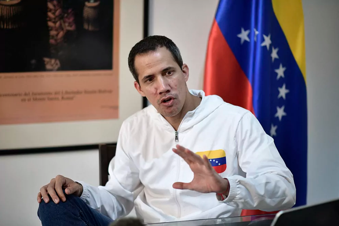 Guaidó: Ni a Maduro ni a su cúpula corrupta les interesa el Esequibo