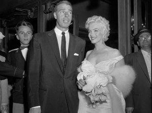 El tormentoso amor de Marilyn Monroe y Joe Di Maggio: 274 días de “sexo épico”, violencia y depresión
