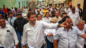 Gremio profesional de Acción Democrática prepara plan de gobierno de Carlos Prosperi