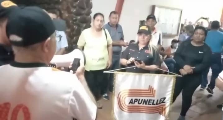 En la Unellez de Barinas “no comen cuentos” y volvieron a protestar, pero las autoridades se escondieron